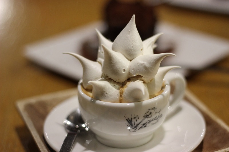 Meringue Coffee